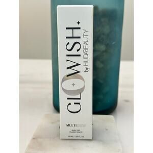 Huda Beauty GloWish Multidew Vegan Skin Tint Foundation NIB Medium 05